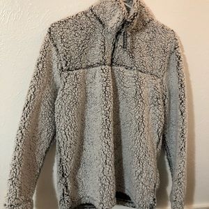 Sherpa zip up
